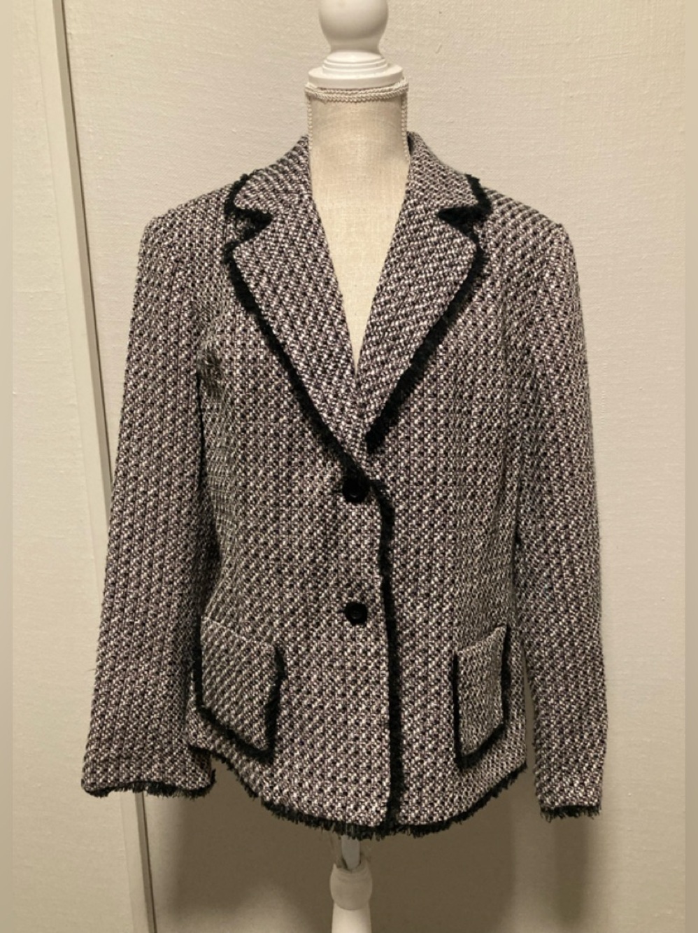 GNW Black and White Blazer Jacket